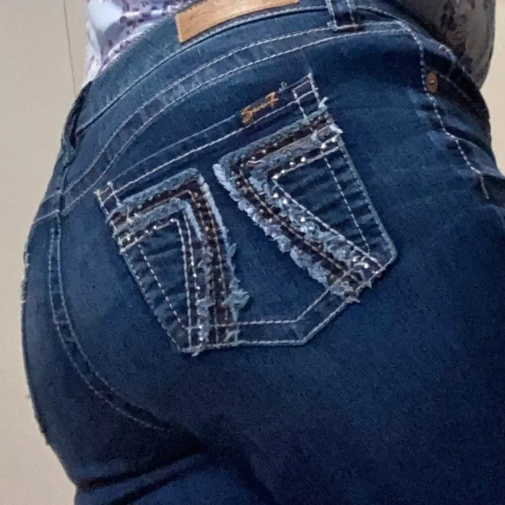 SEVEN 7 Jeans Bling Blingy Straight Leg Frayed Back Pockets Womens 14